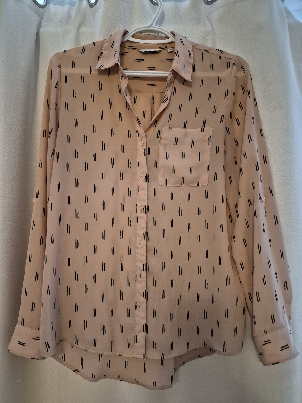 Reitmans Pink Button-Down Shirt with Black Dash Print